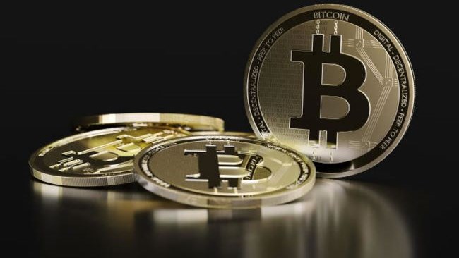 دولت آلمان هفته قبل مقادیر عظیمی بیت کوین را در بازار فروخت، با این حال اکنون در حال خرید دوباره بیت کوین است و این موضوع خبر ساز شده است.